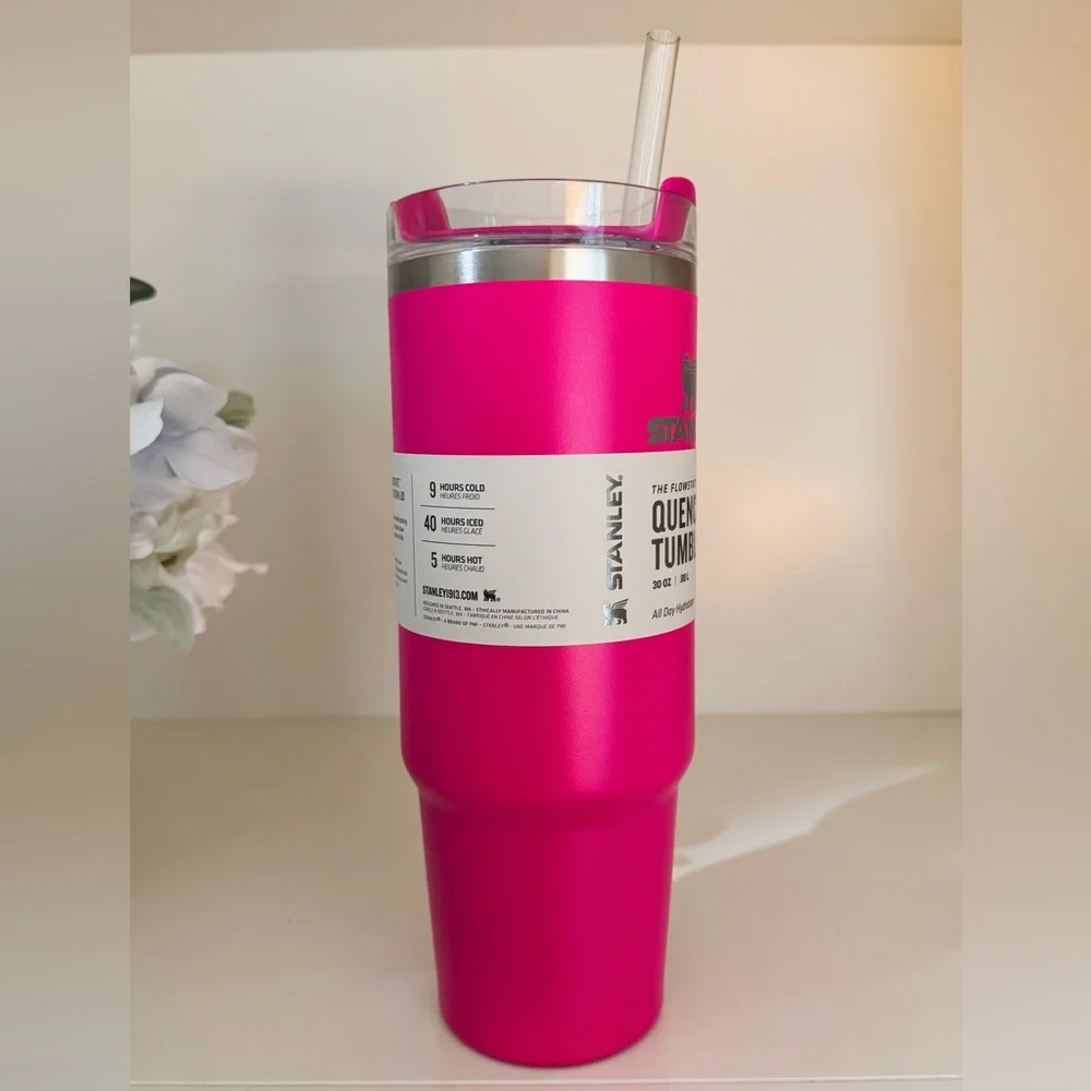 🎉LAST CHANCE🎉 Stanley 30 oz. Quencher H2.0‎ FlowState Tumbler Camelia